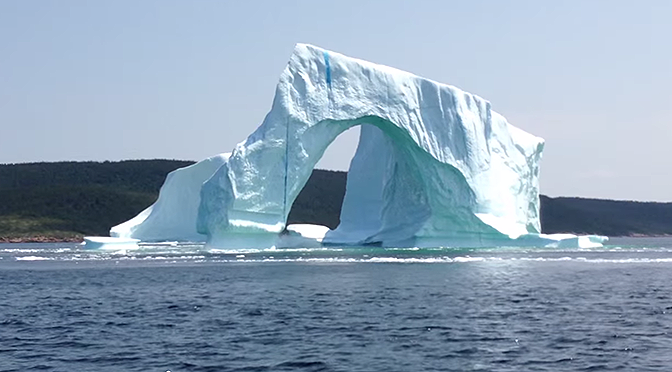 Crolla un Iceberg | Evento ripreso da una telecamera